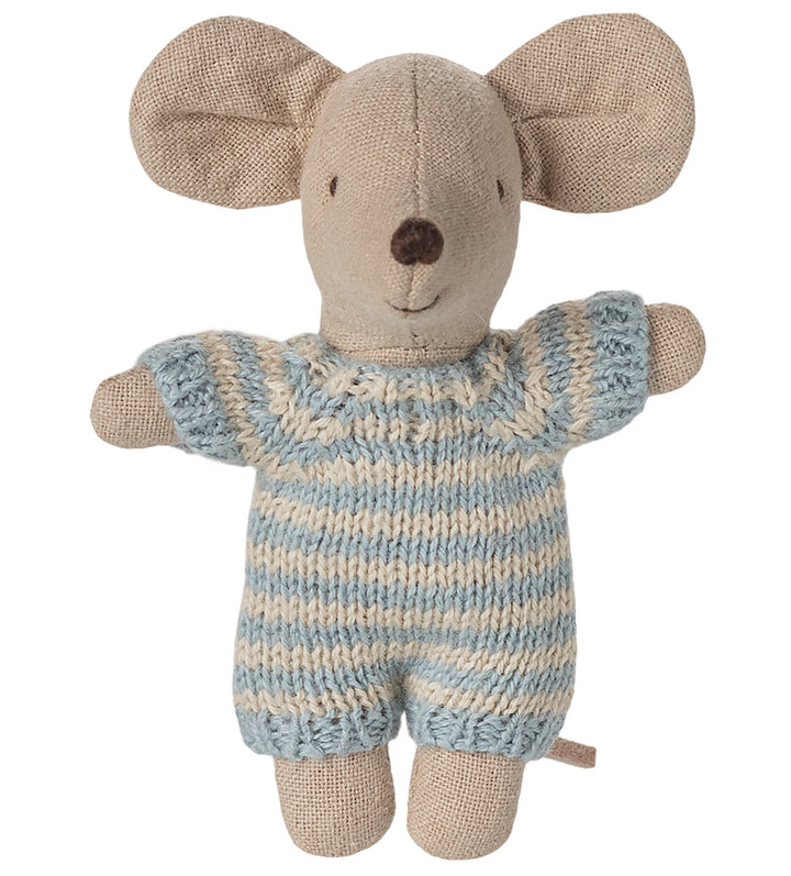 Bébé souris garçon dans son couffin  "Maileg"