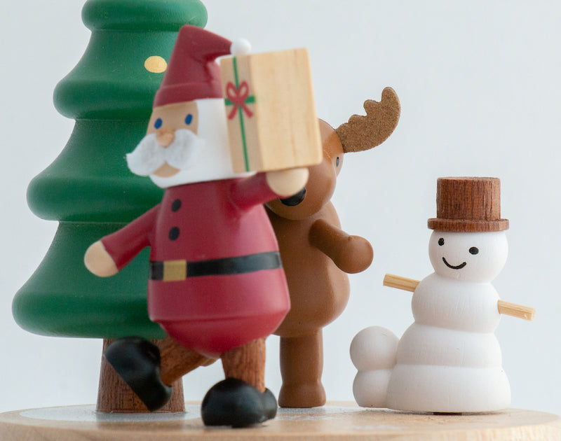 "Wooderful Life" Santa and Christmas Tree Musical Box
