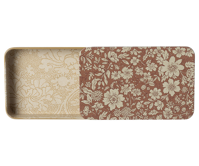 Petite boîte vieux rose à fleurs "Maileg"