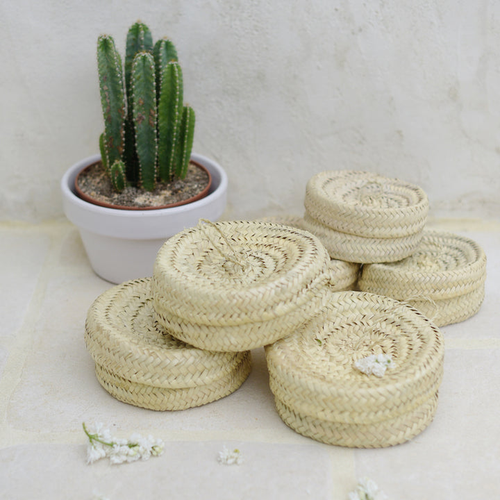Moroccan round palm leaf box