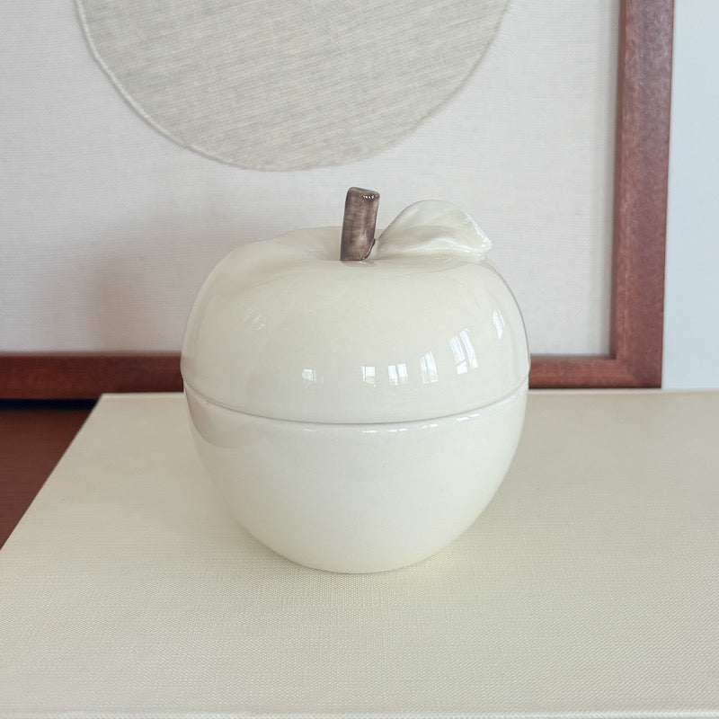 Apple Patchouli Scented Candle