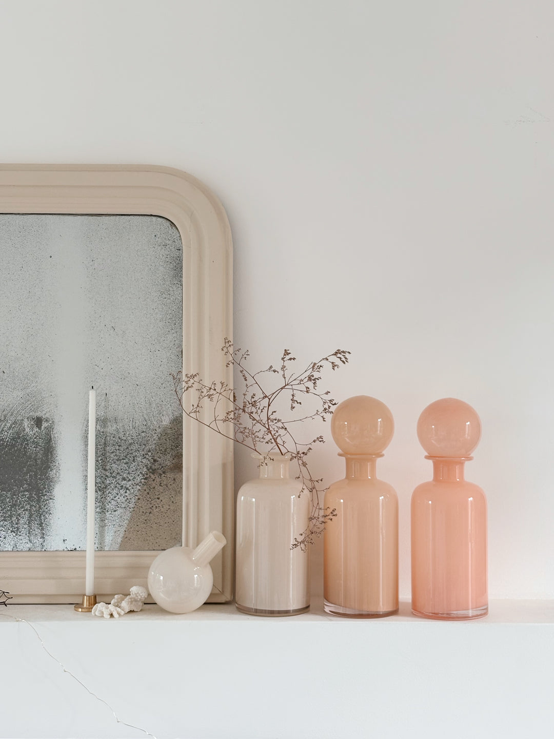 Bottle with light beige glass stopper