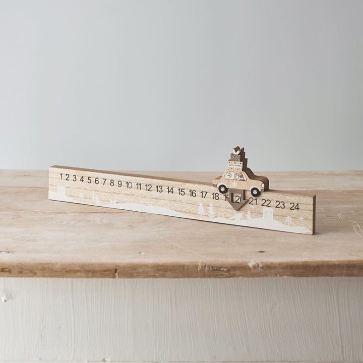 Calendrier de l'avent voiture en bois