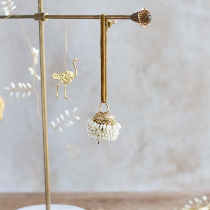 Vintage bell & shells