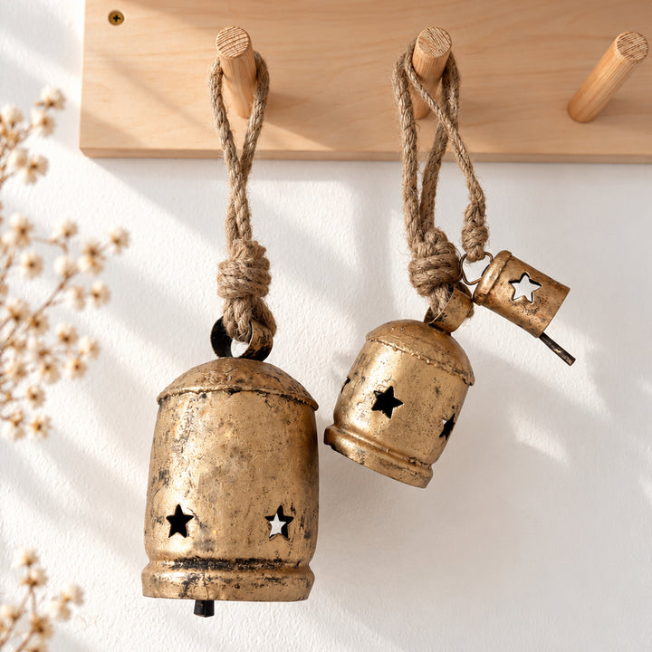 Cloche vintage avec étoiles - 3 tailles disponibles