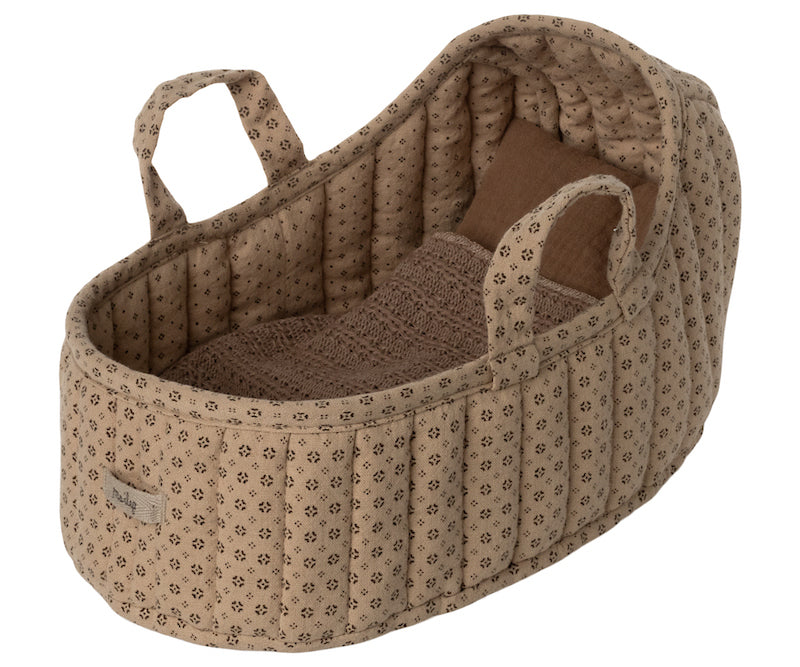 "Maileg" mocha cotton Moses basket