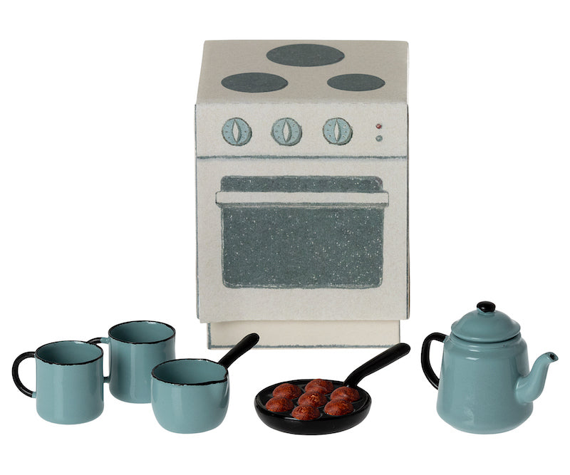 Madam Blue "Maileg" Kitchen Set
