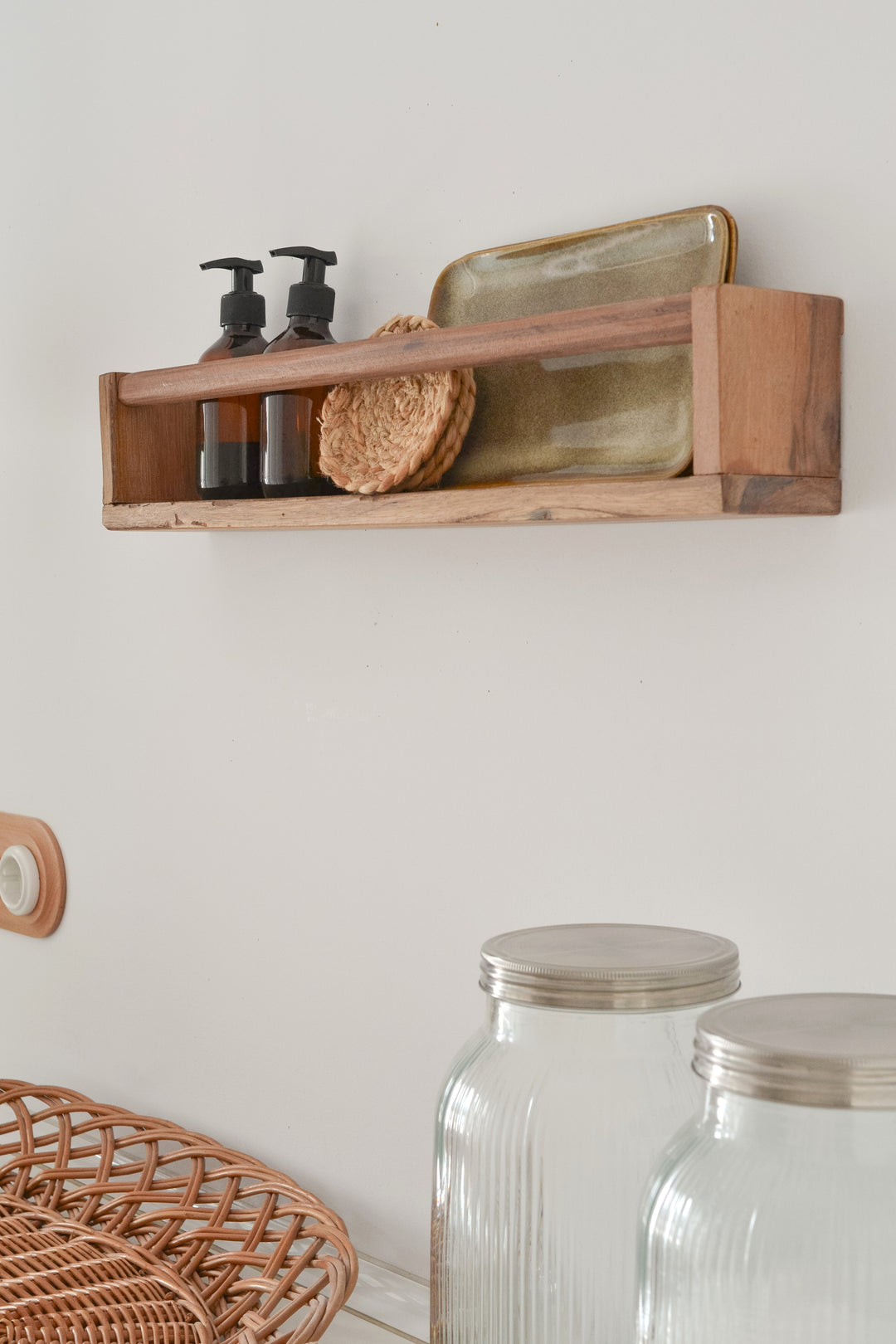 Etagère réversible en bois brut