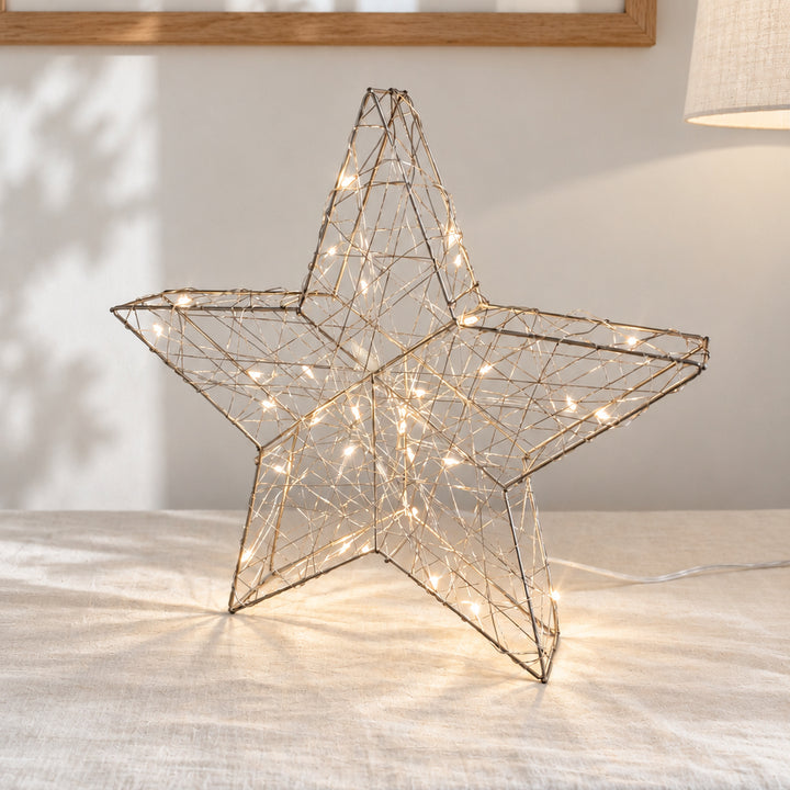 Etoile 3 D lumineuse à LED