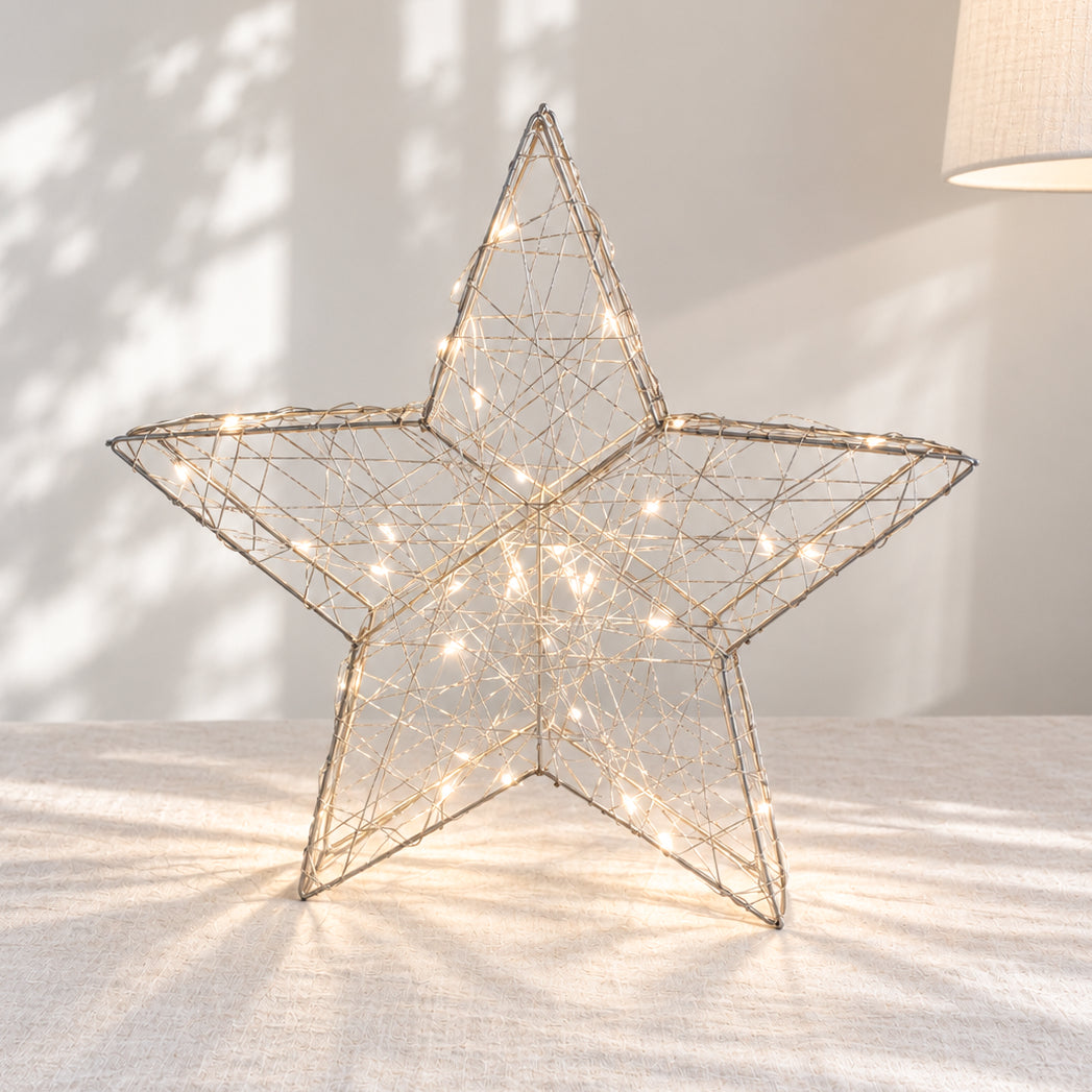 Etoile 3 D lumineuse à LED