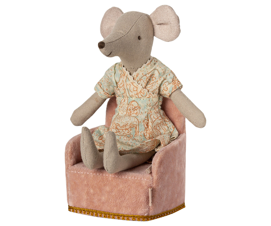 "Maileg" pink velvet armchair