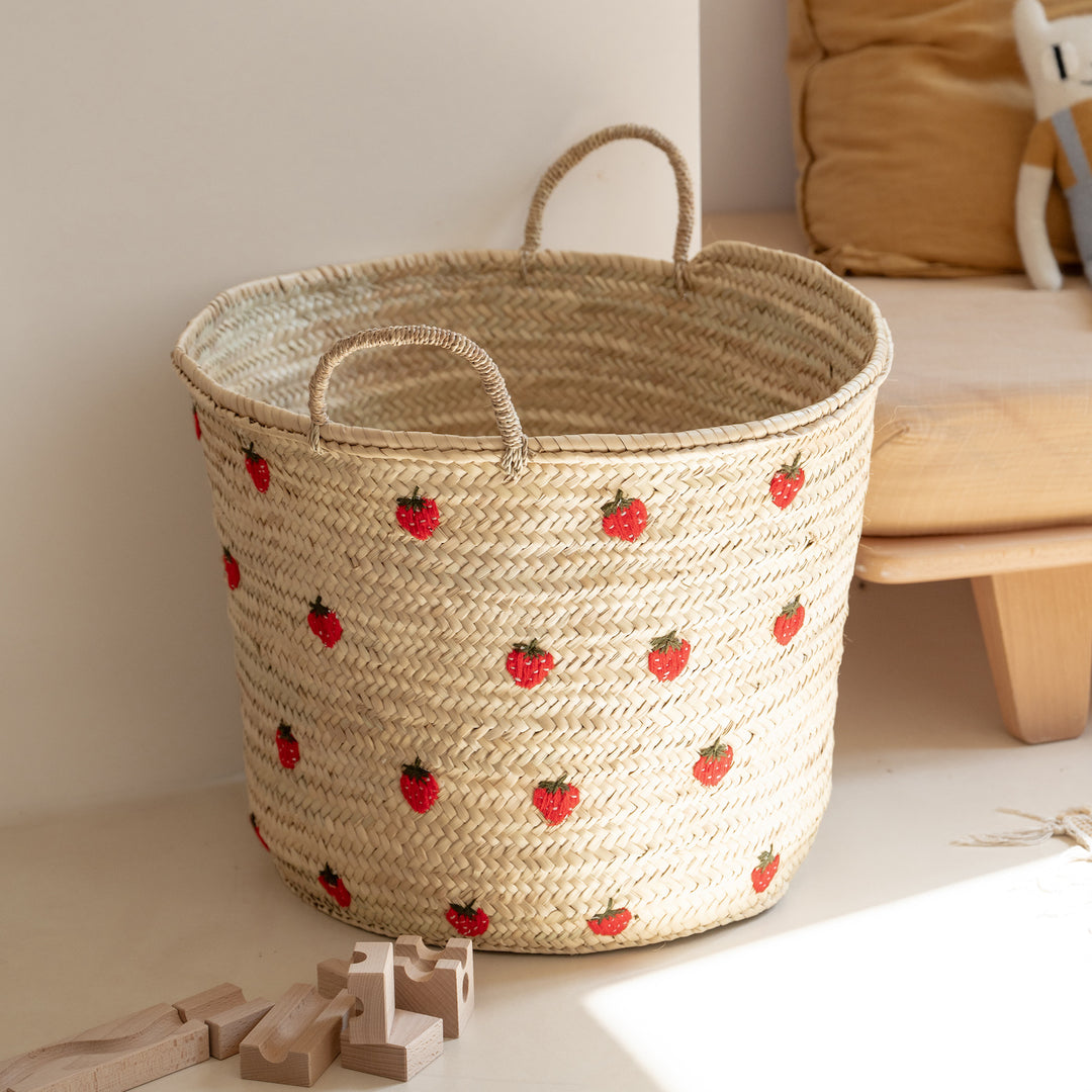 Large basket with embroidered strawberries