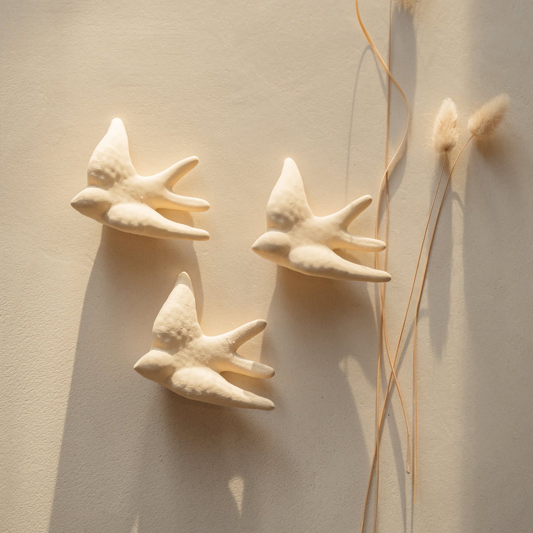 Ceramic swallow - 3 colors available