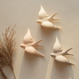 Hirondelle en céramique grand modèle - 2 coloris disponibles