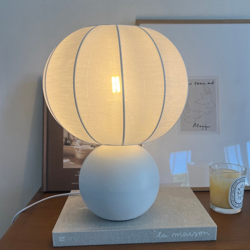 Adèle round lamp