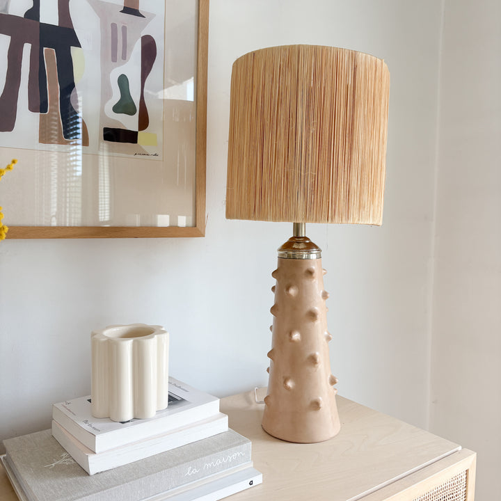 Lampe à pois en tadelakt beige