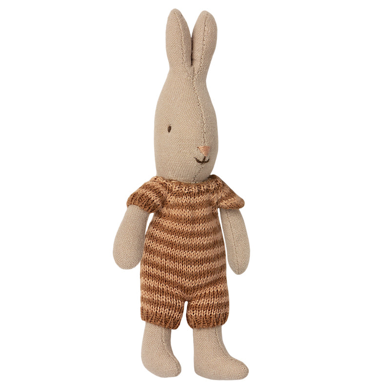 Rabbit with his camel "Maileg" outfit