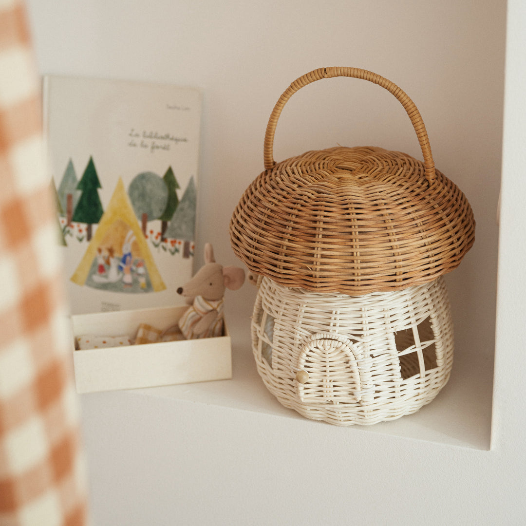 Panier maison champignon en rotin
