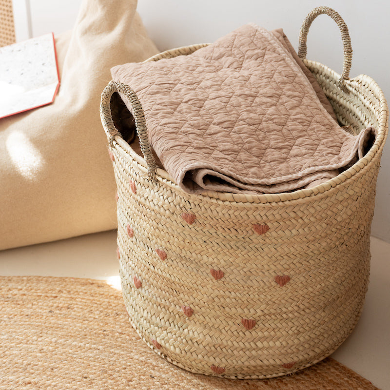 Large basket with embroidered hearts