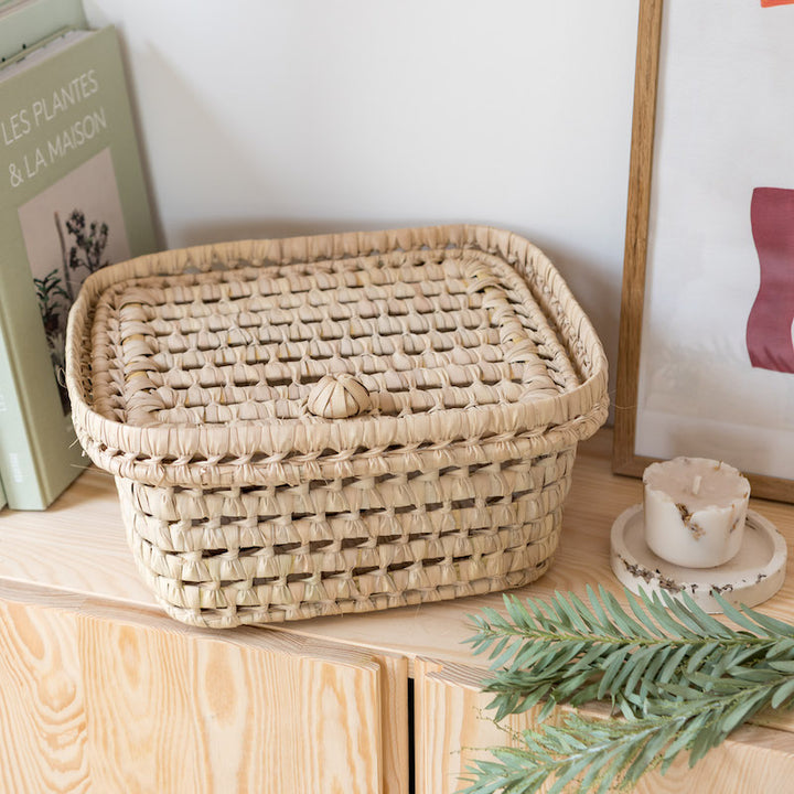 Moroccan palm leaf box with lid