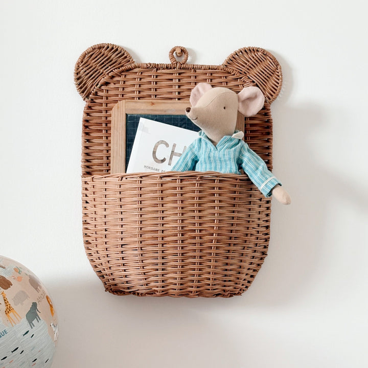 Brown bear wall basket