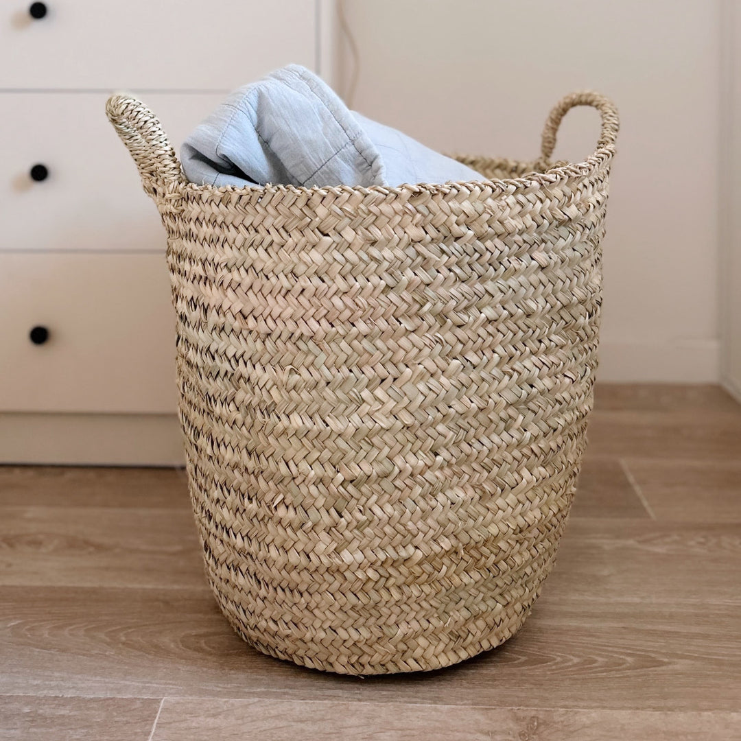 Panier en feuilles de palme