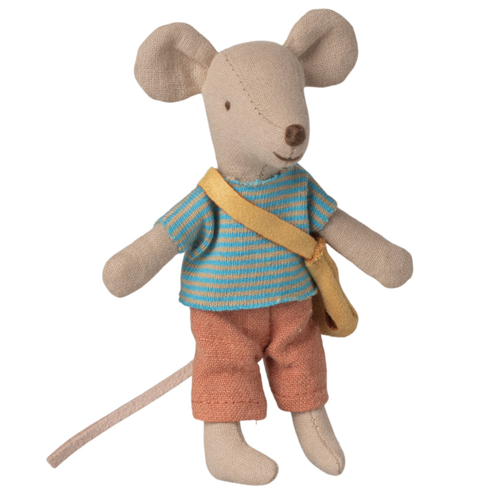 Petit frère souris Maileg et son sac fromage
