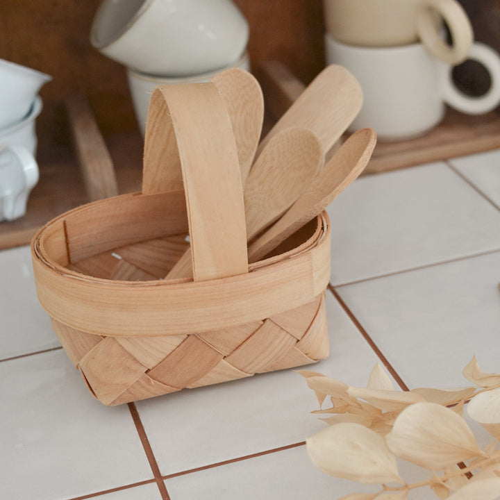 Petit panier en bambou