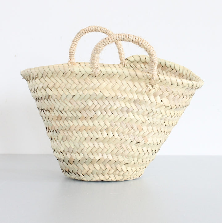 Cesta pequeña tradicional marroquí