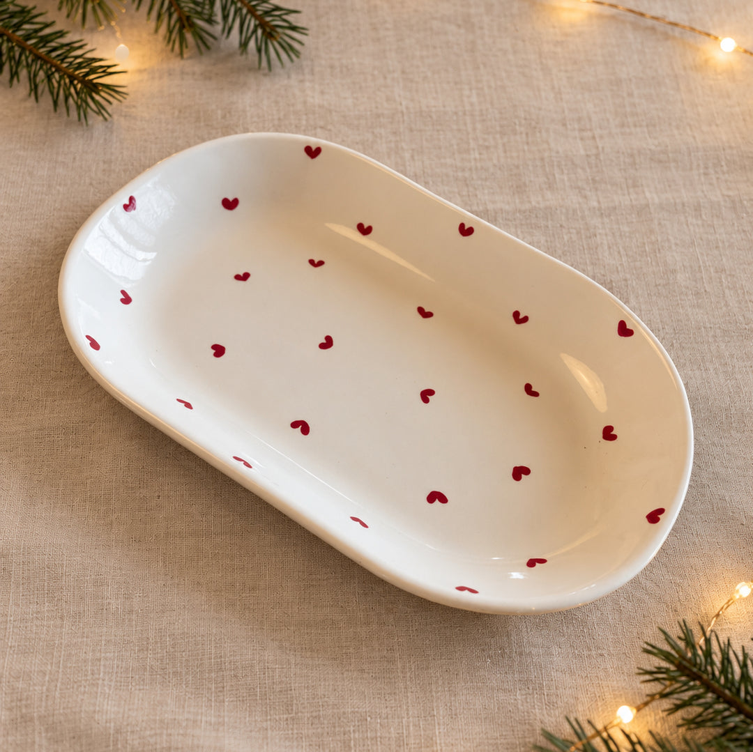 Plat ovale coeurs rouges - Fabrication française