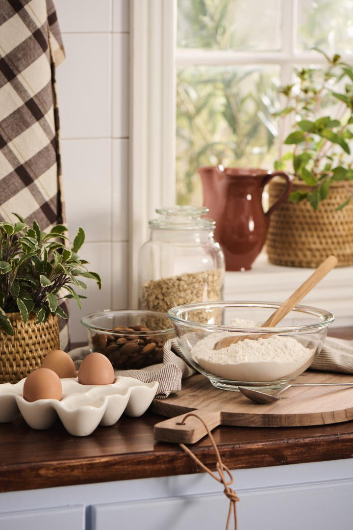 Plat pour oeufs blanc