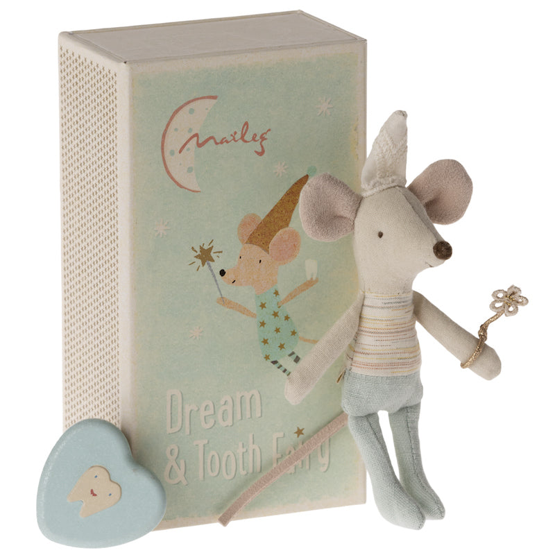 Boy tooth fairy mouse with his "Maileg" box