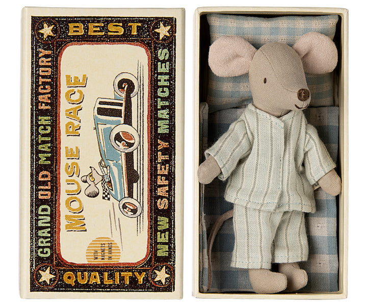 Little brother mouse in his "Maileg" box