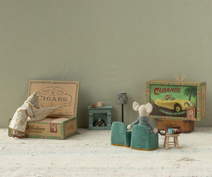 Souris grands-parents dans leur boîte à allumettes Maileg