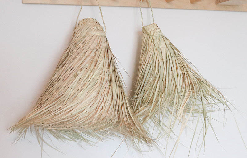 Suspension franges en feuilles de palmier