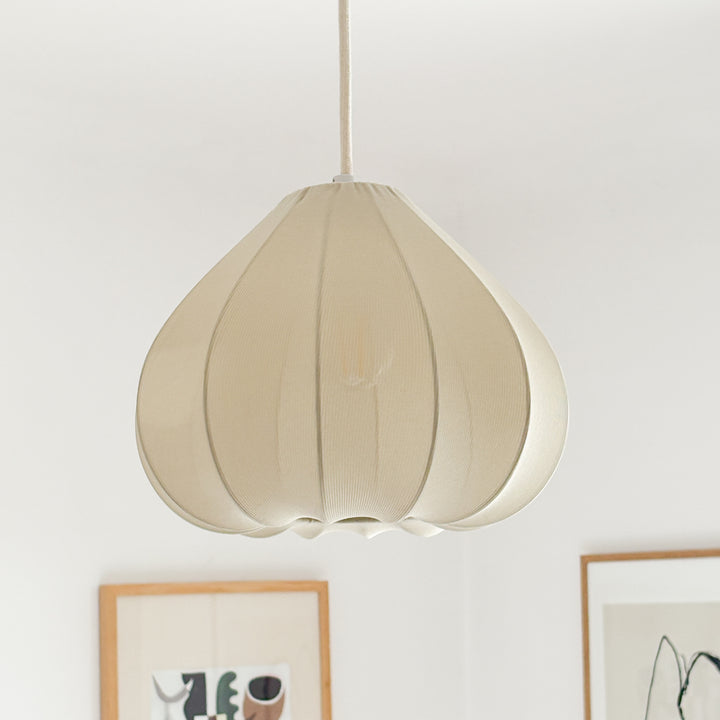 Suspension meringue en tissu beige S