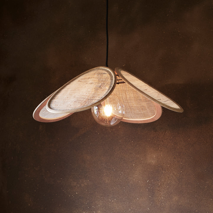 Luminaire Pétales Rotin Lin Madam Stoltz