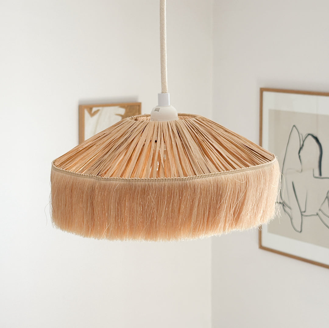 Suspension ronde raphia et franges