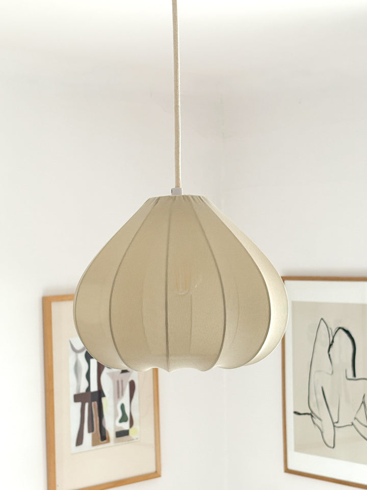 Suspension meringue en tissu beige S