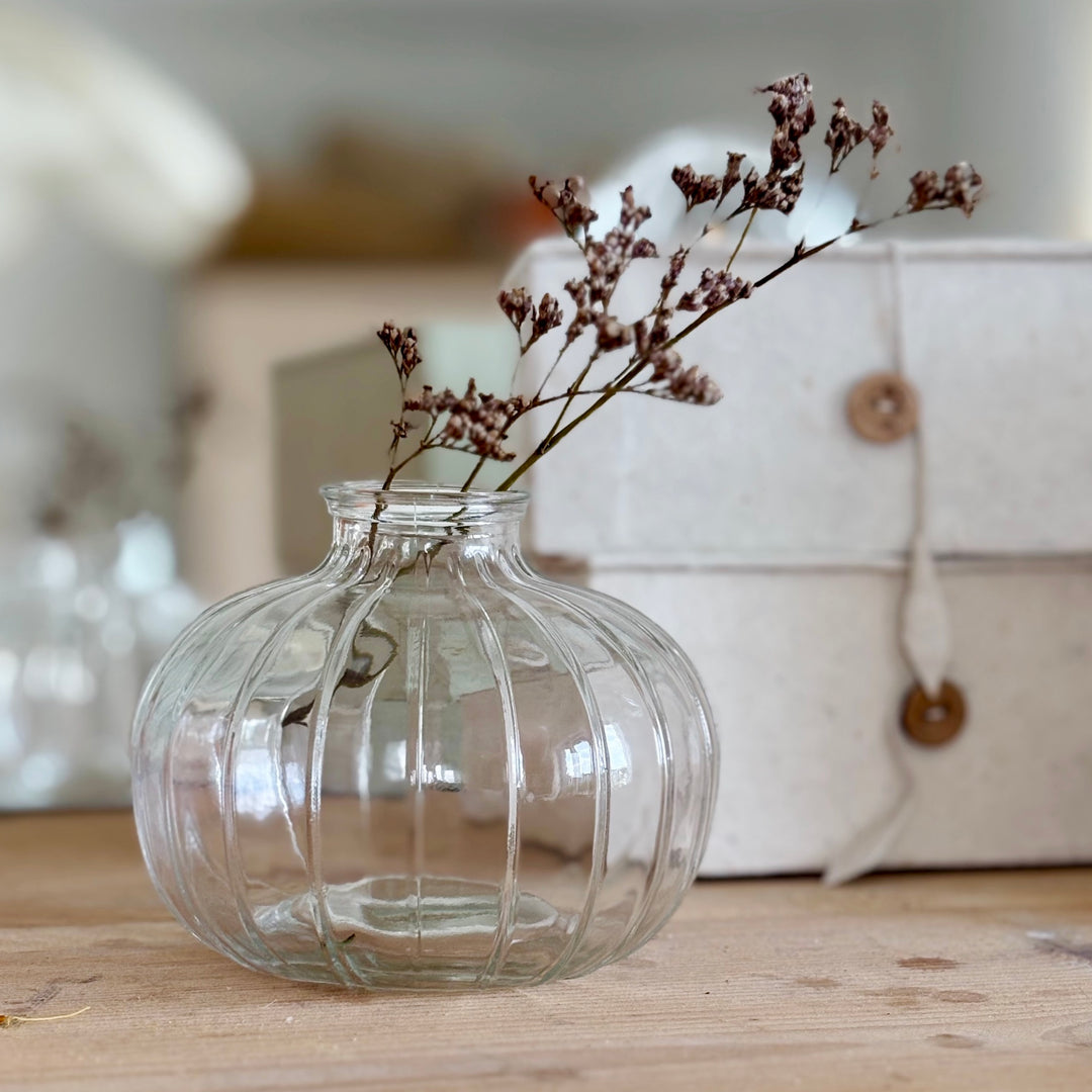 Round glass soliflore
