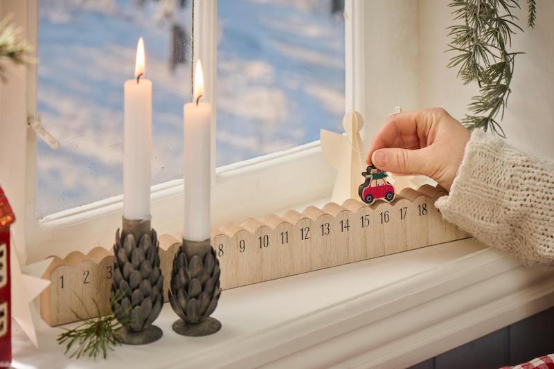 calendrier-de-l-avent-en-bois-voiture