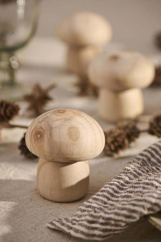 champignon-en-bois-decoration-automne