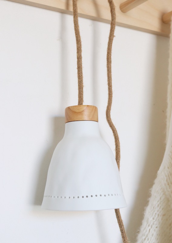 Lampe baladeuse en céramique petits points - Le Joli Shop