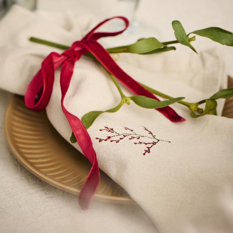 serviette-de-table-branche-de-gui